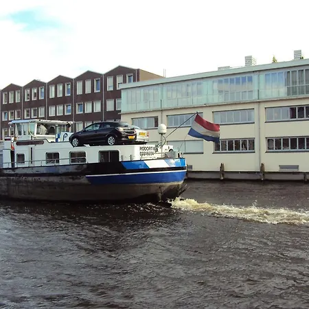 Apartment Waterway Loft Amsterdam